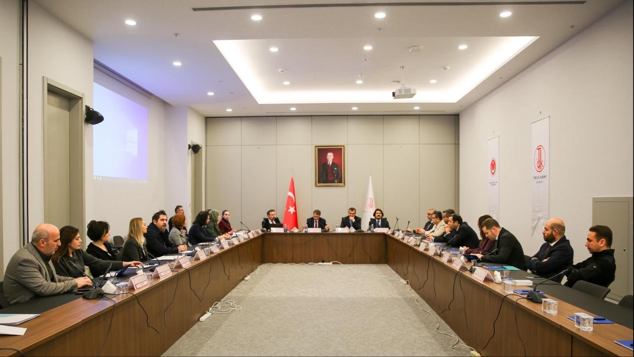 Kamu Kurumları Yazım Eş Güdüm Komisyonu'nun ilk toplantısı yapıldı