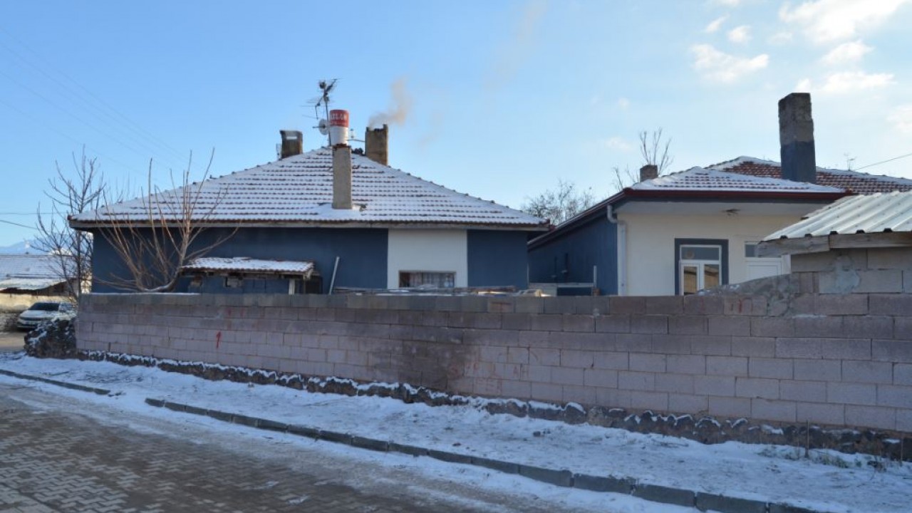 Av tüfeğiyle başından vurulan Hamza, yaşamını yitirdi