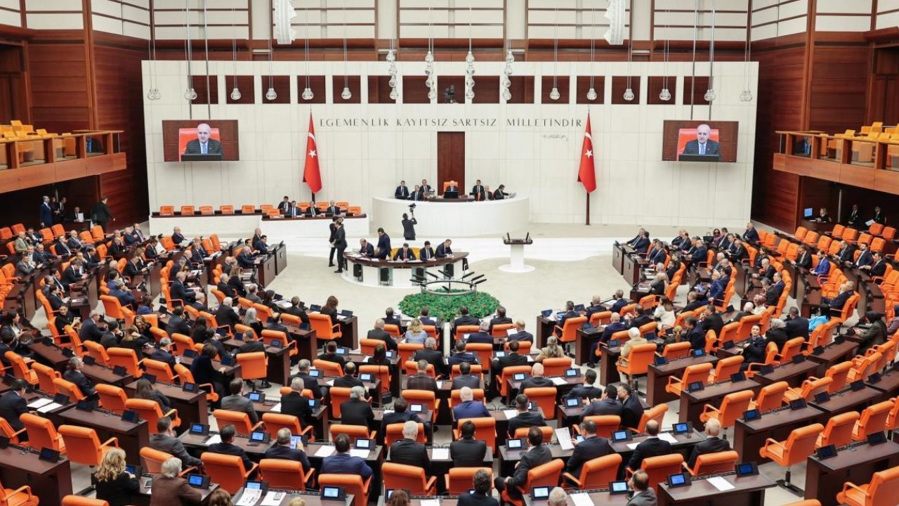 Türk askerinin Aden Körfezi’ndeki görev süresi 1 yıl daha uzatıldı