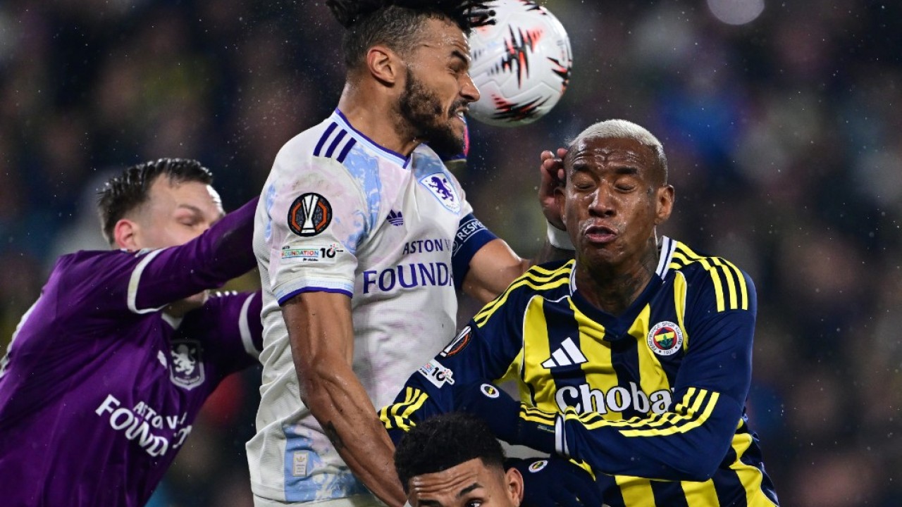 Fenerbahçe, Aston Villa'ya 1-0 mağlup oldu