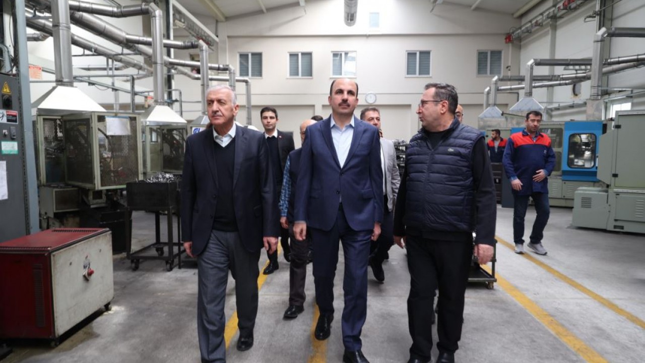 Başkan Altay: “Organize Sanayi Bölgelerinin ulaşım ve konut sorununu çözmek için çalışıyoruz”