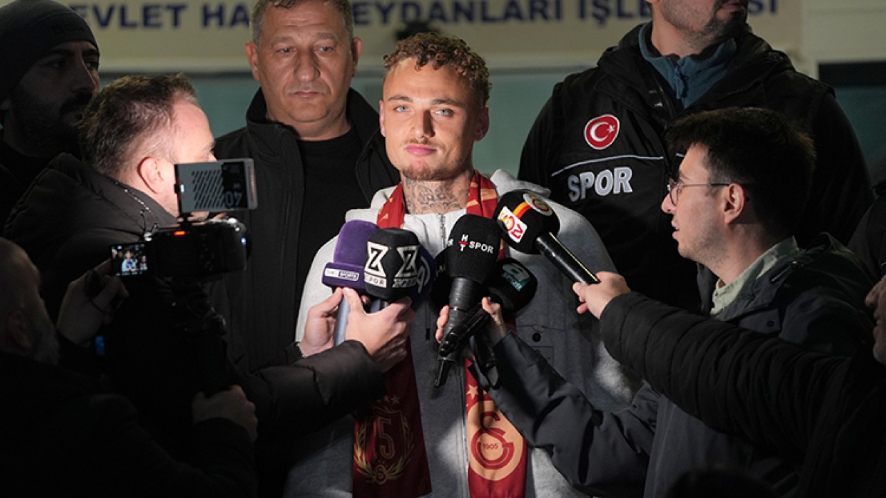 Noa Lang, Galatasaray için İstanbul'da