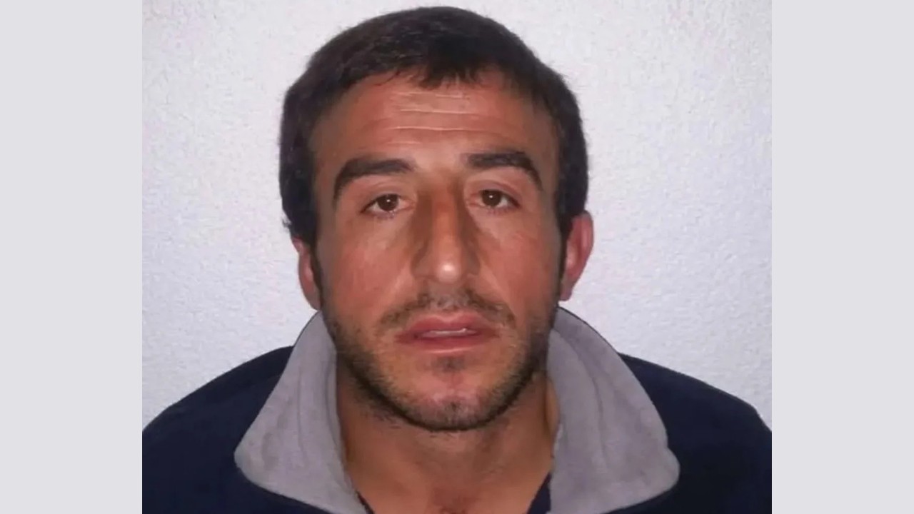 Yem karma makinasına düşen adam yaşamını yitirdi