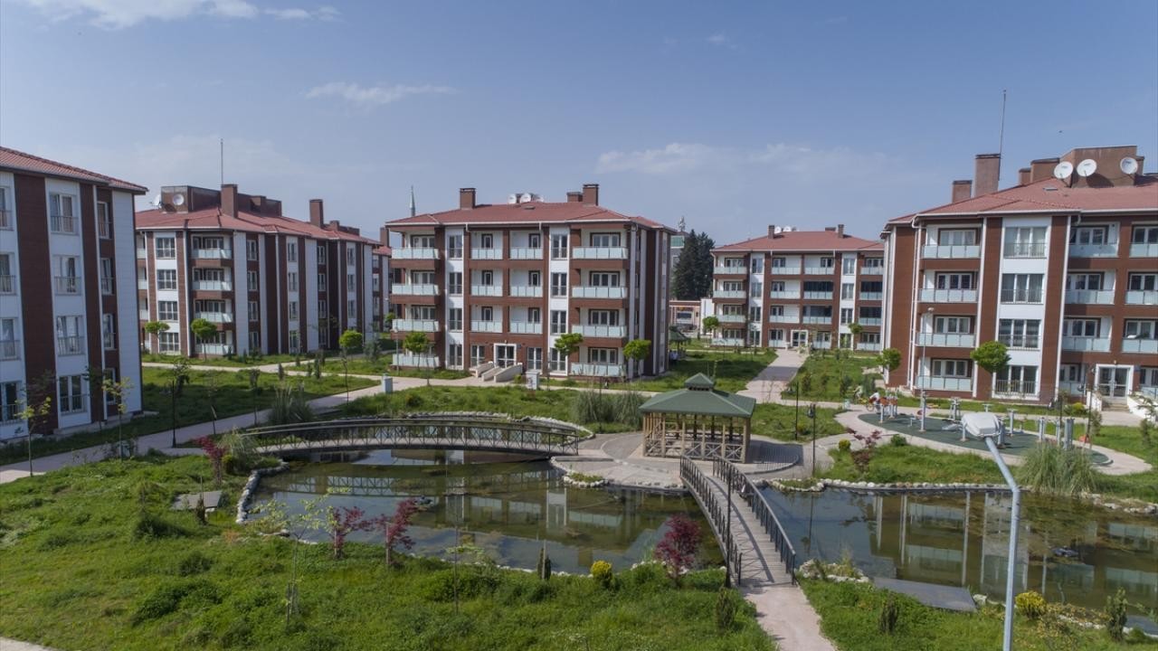 Yüzyılın Konut Projesi’nde kura heyecanı sürüyor: Bu haftanın 9 şehri belli oldu