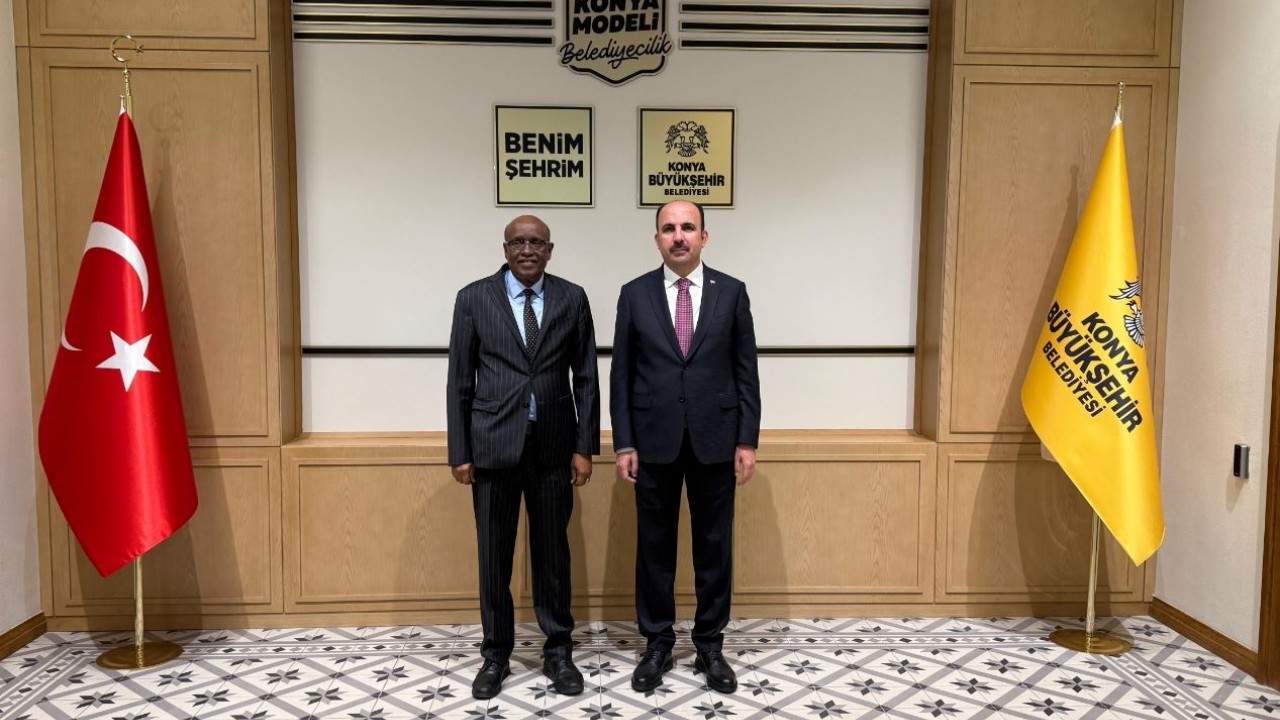 Cibuti Cumhuriyeti Ankara Büyükelçisi Abdillahi, Başkan Altay'ı ziyaret etti