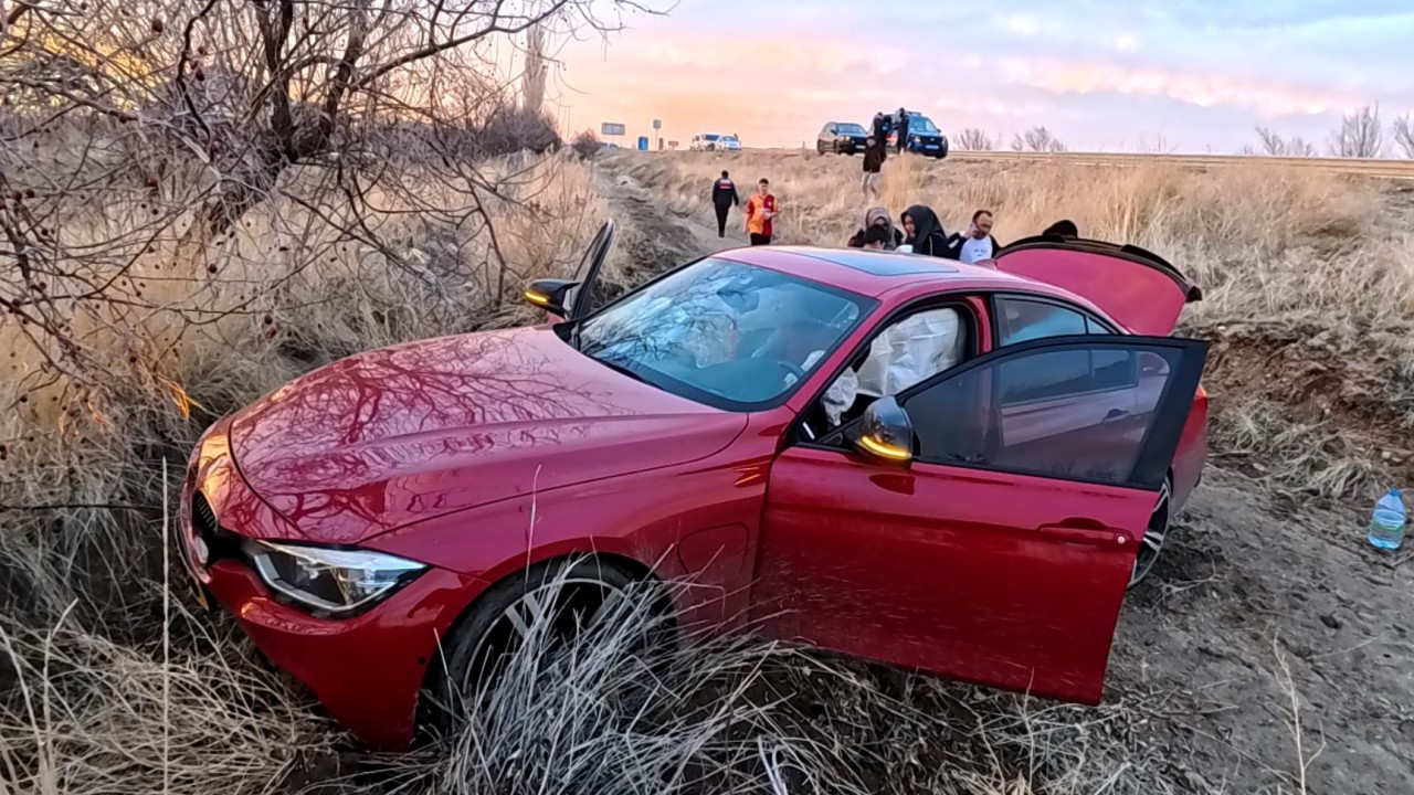 Otomobil şarampole düştü: 3 yaralı