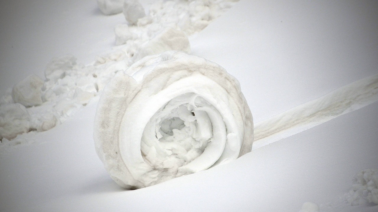 Doğada ender oluşan kar ruloları Ilgaz Dağı'nda görüntülendi