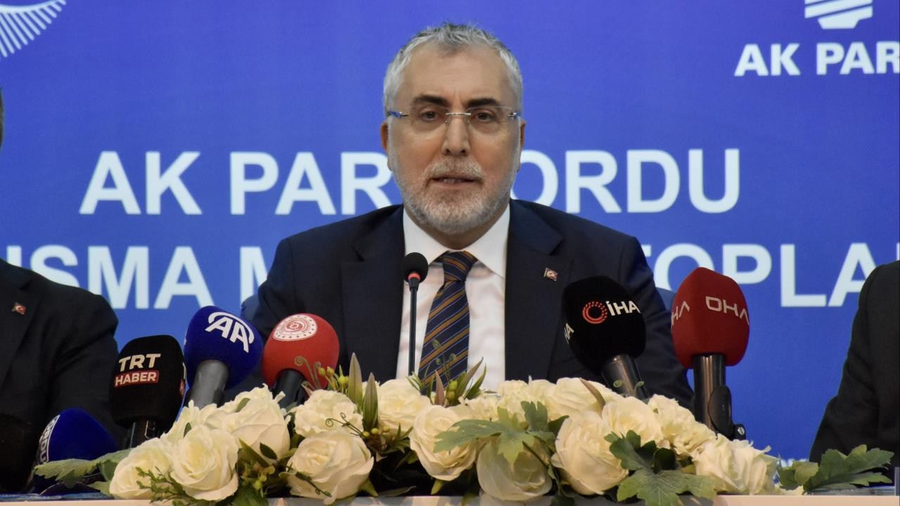 Bakan Işıkhan: İşsizlik oranı son 25 yılın en düşük seviyesine geriledi