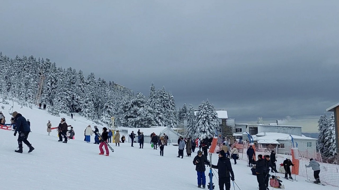 Uludağ'da telesiyej arızası: 40 tatilci mahsur kaldı