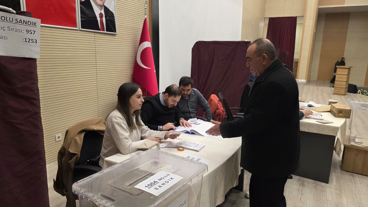 Kulu Esnaf ve Sanatkârlar Odasında Erdem Öztek güven tazeledi