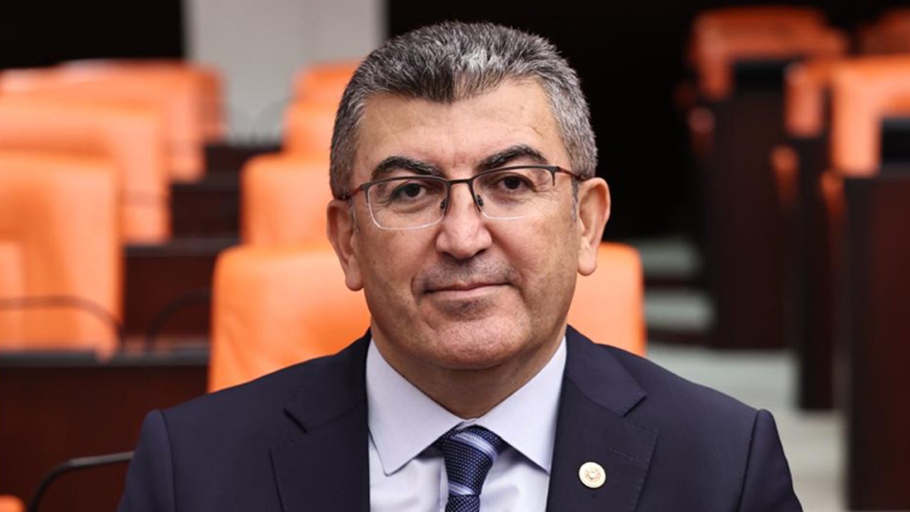 AK Parti Konya Milletvekili Hasan Ekici’den Berat Kandili mesajı