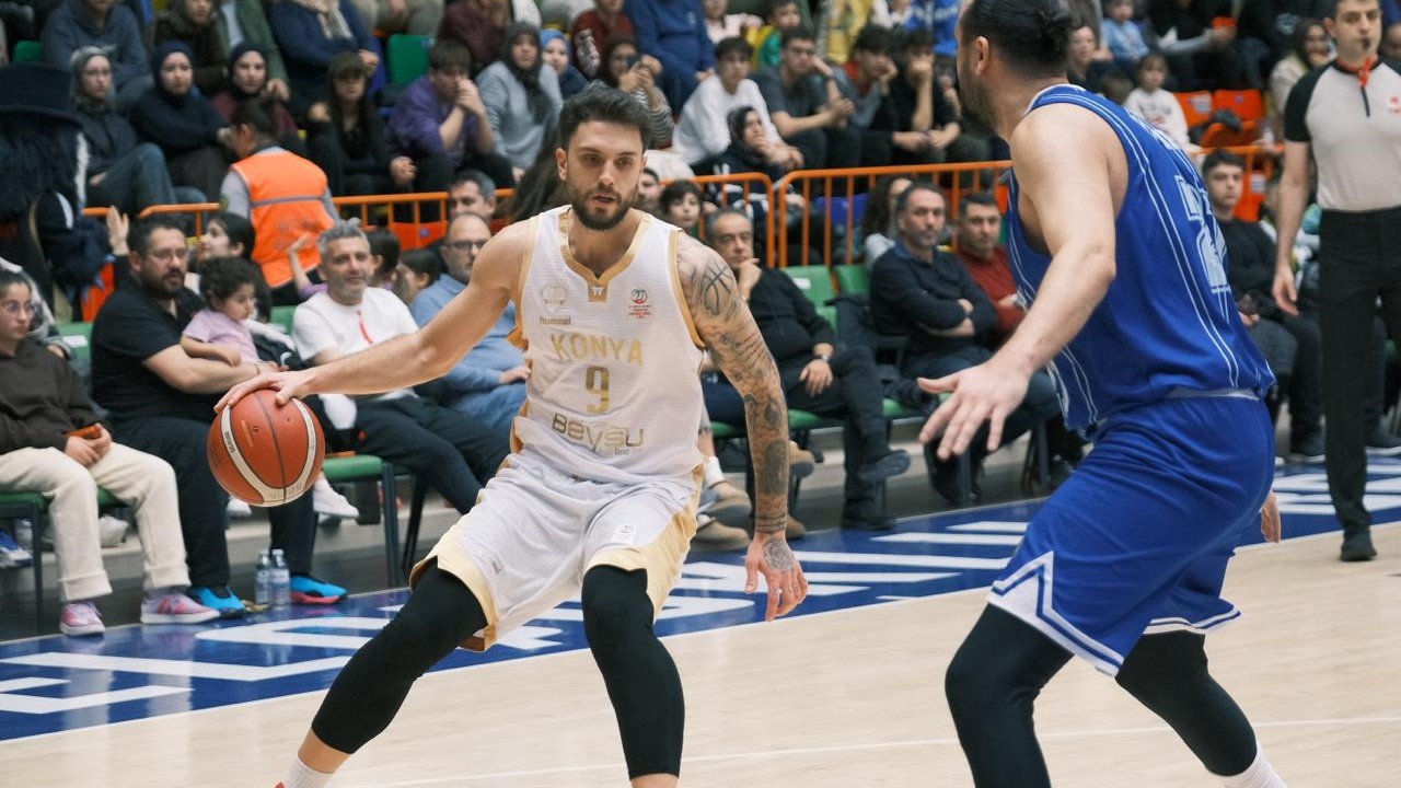 Konya Büyükşehir Belediyespor'dan 77-71'lik galibiyet