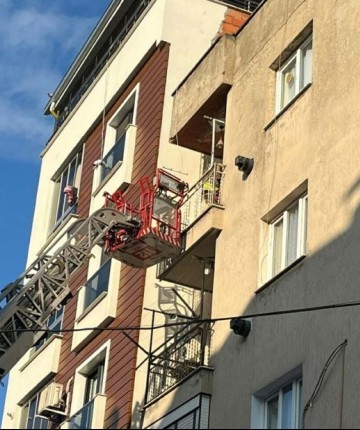 Evinde ölü bulundu