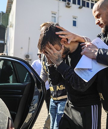 7 aylık hamile eşini vuran şüpheli ormanda yakalandı