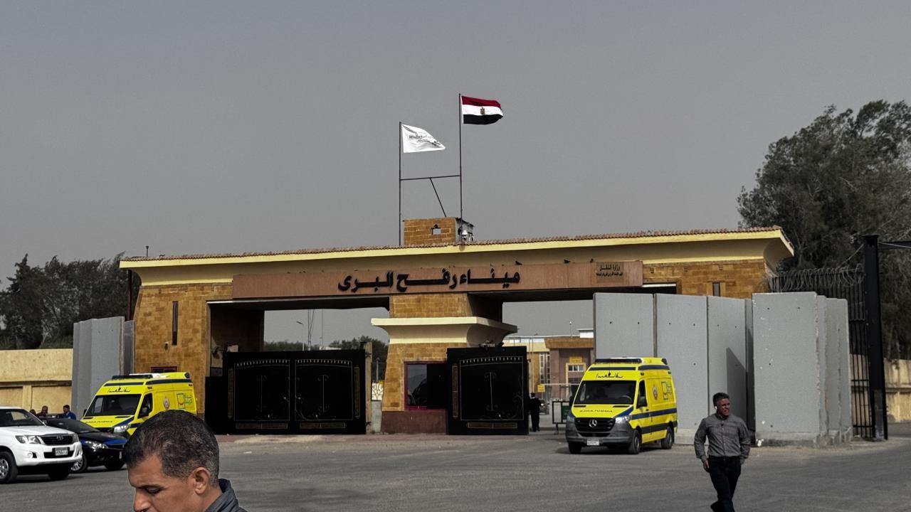 Filistin Kızılayı: Refah Sınır Kapısı üzerinden yapılacak hasta ve yaralı tahliyesi askıya alındı