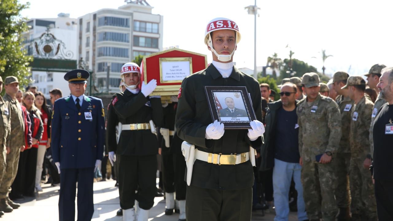 Şehit Talat Okur'un cenazesi Hatay'da toprağa verildi
