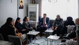 Adalet Bakanı Tunç, Atlas Çağlayan'ın ailesini ziyaret etti