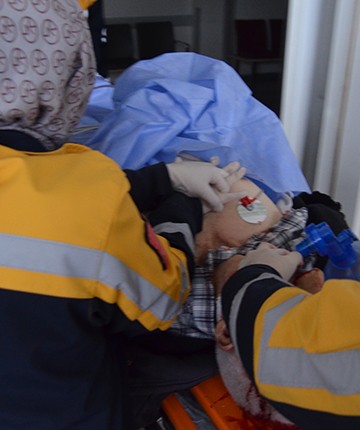 Alacak-verecek tartışmasında kardeşini öldürdü