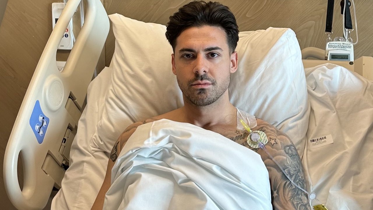 Konyaspor'un orta saha oyuncusu ameliyat oldu