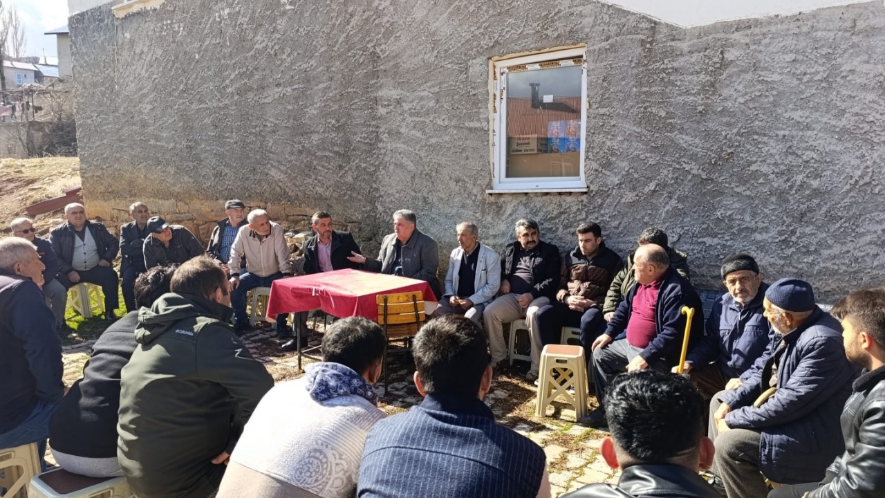 Bozkır Belediye Başkanı Karabulut, mahalleliyle bir araya geldi