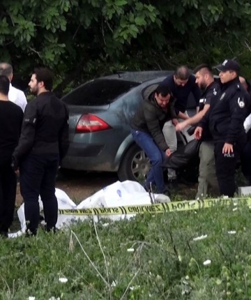 Dondurma bahanesiyle buluştular, pompalı tüfekle öldürdüler