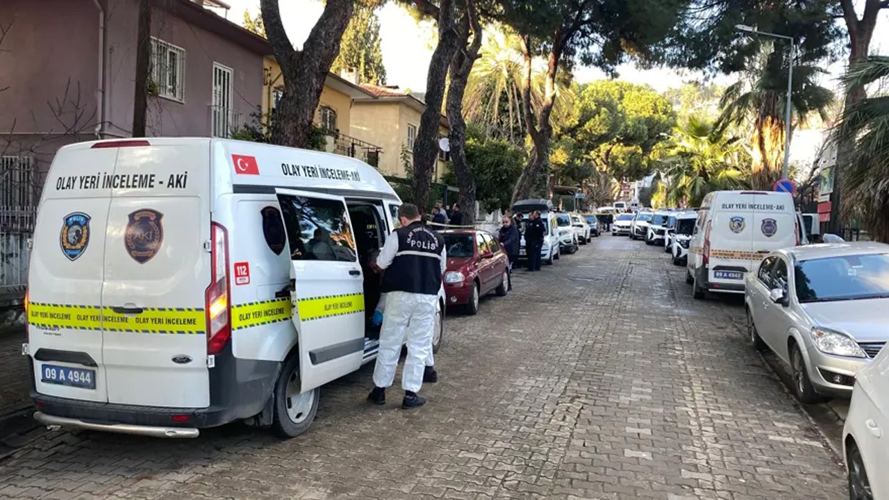 Yaşlı çift evlerinde ölü bulundu!