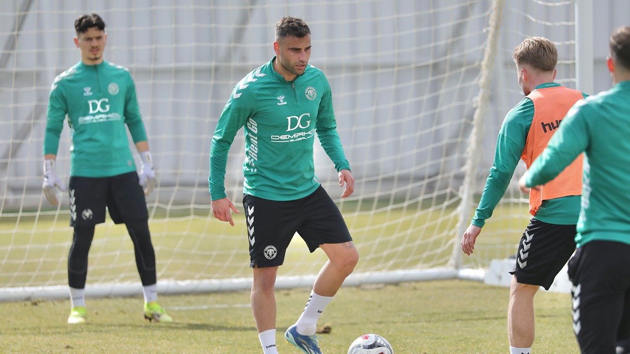 Konyaspor, Corendon Alanyaspor maçı hazırlıklarına başladı