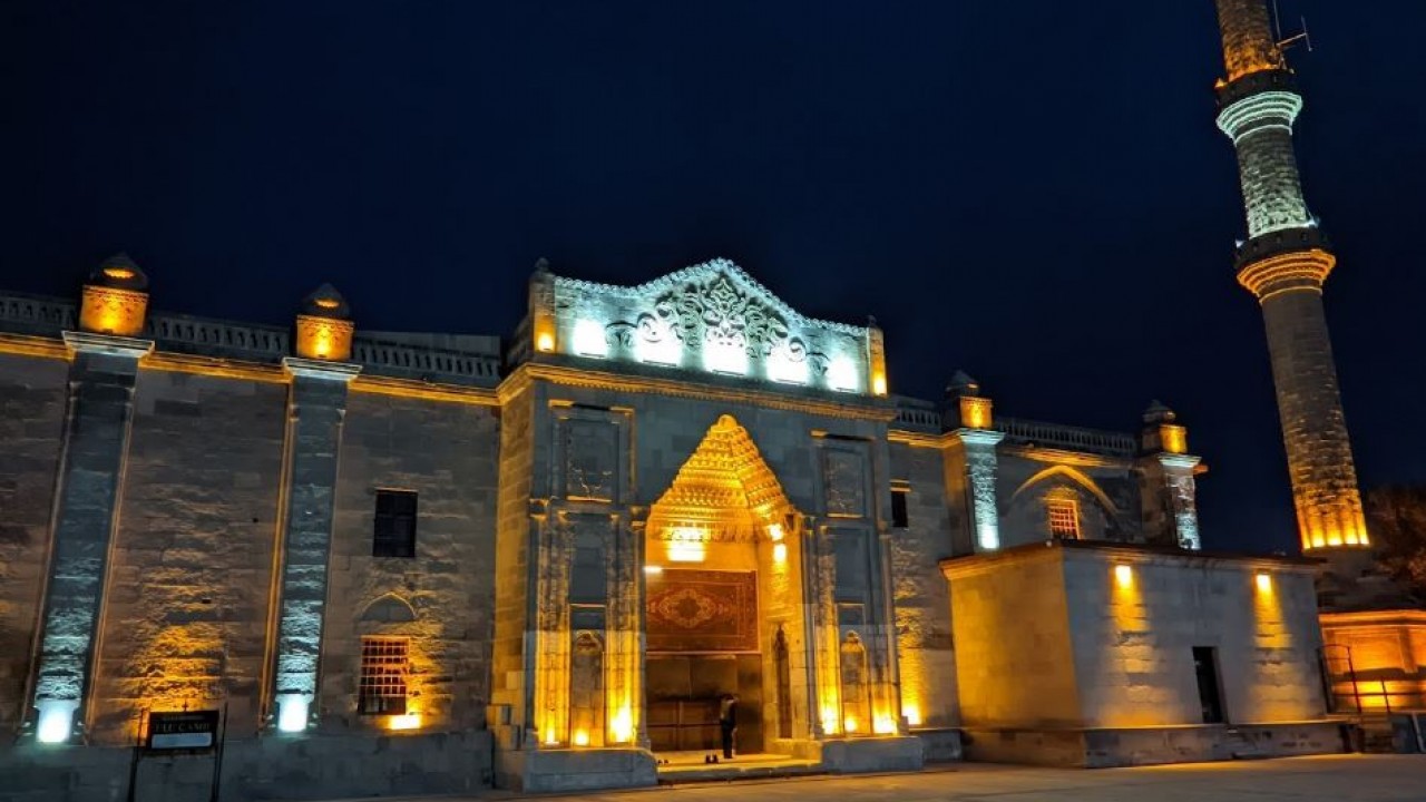 Aksaray'da hatimle teravih namazı kılınacak camiler belirlendi