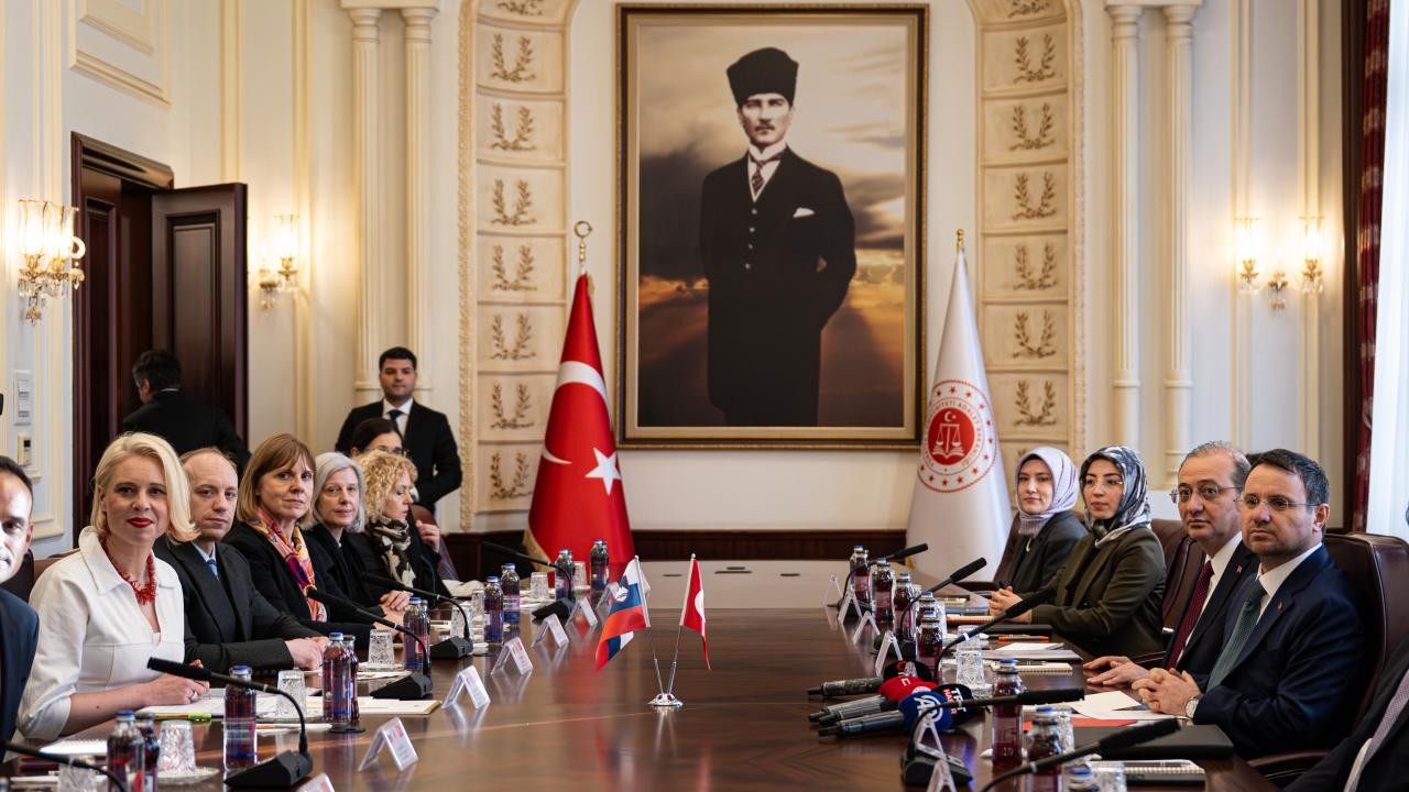 Bakan Gürlek, Slovenya Ulusal Meclis Başkanı ile görüştü