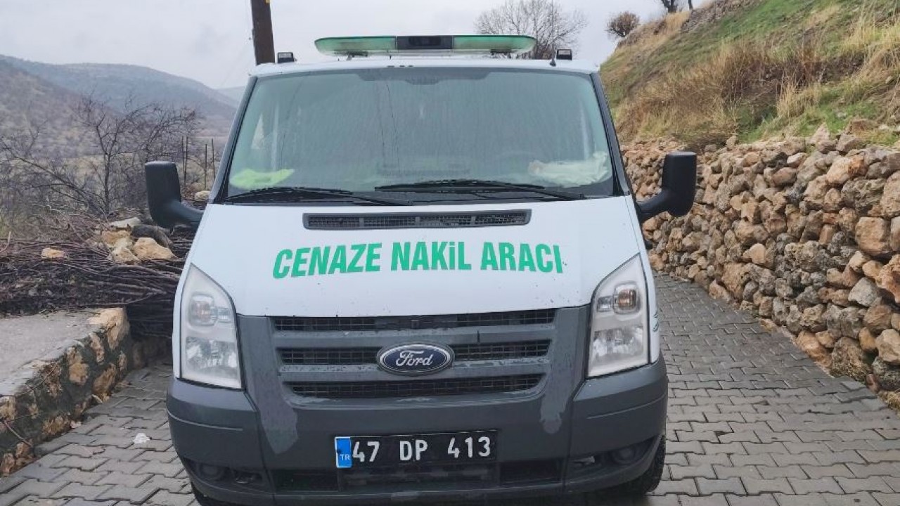 28 yaşındaki kadın evinde silahla vurulmuş halde bulundu