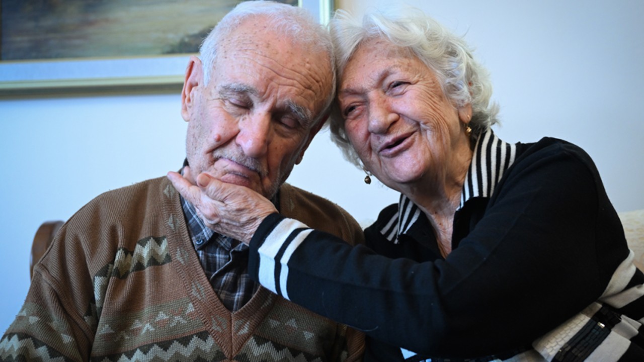 65 yıllık evli çift mutlu evliliğin sırlarını verdi