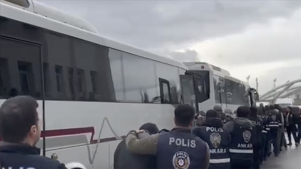 Dolandırıcılık yapan 22 şüphelinin tutuklandığı operasyonun detayları ortaya çıktı