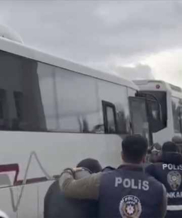 Dolandırıcılık yapan 22 şüphelinin tutuklandığı operasyonun detayları ortaya çıktı