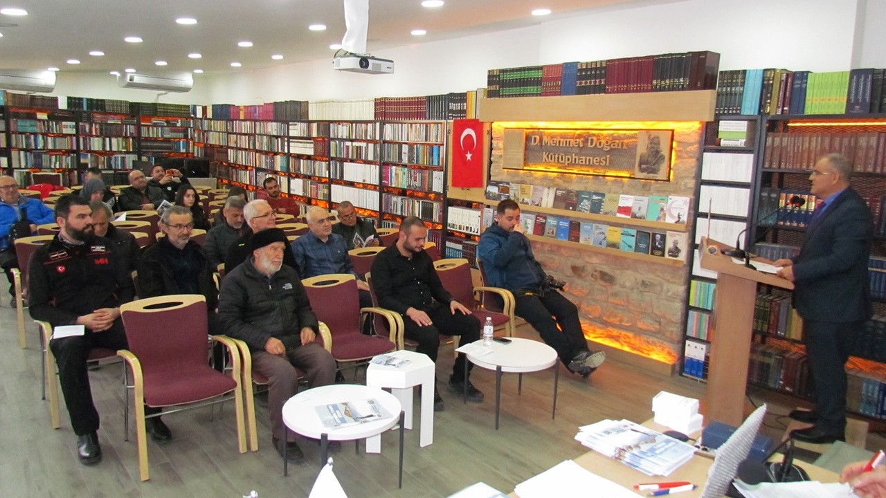 Konya Dağcılık İl Temsilciliğinin Üçüncü İstişare Toplantısı “Vefa” temasıyla yapıldı