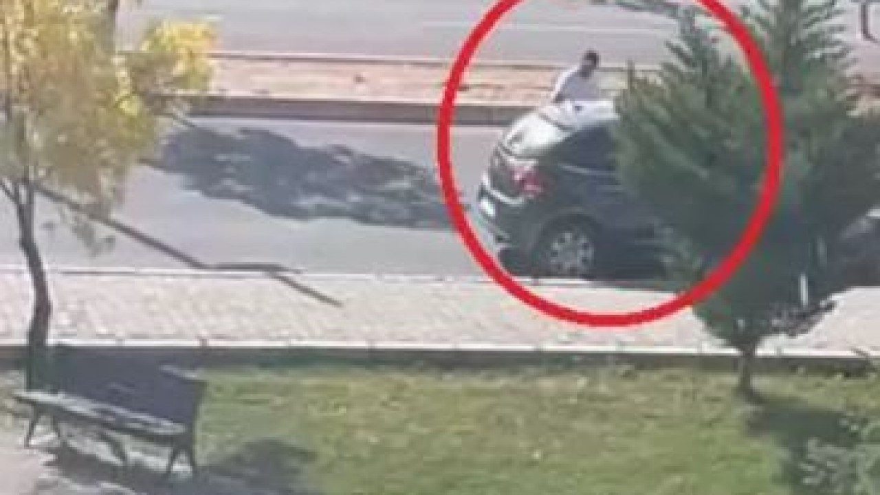 Üniversitede pompalı tüfekle vurduğu eski eşinin son anlarını kaydedip yakınlarına göndermiş