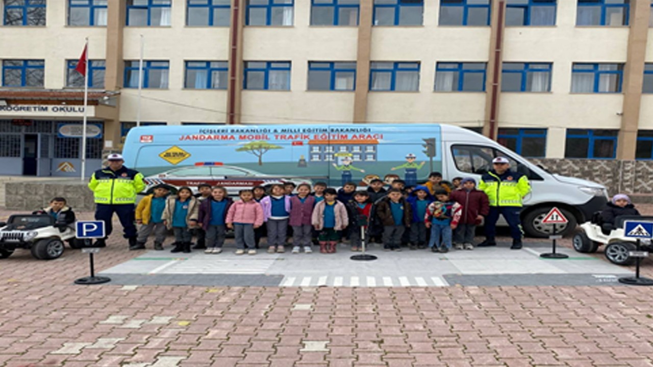 Konya’da 4 bin 306 kişiye trafik güvenliği eğitimi