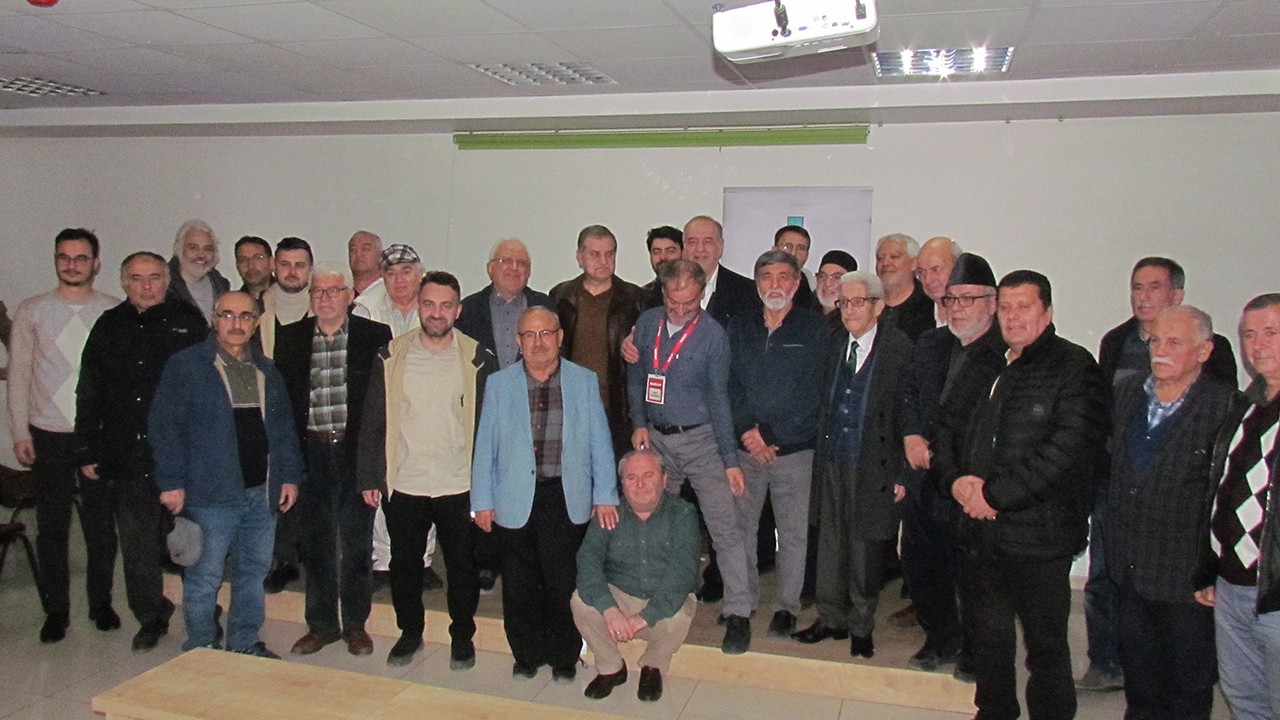 Selçuklu Salı Sohbetleri’nde merhum Kadir Büyükhelvacıgil hayırseverliği ve iş hayatıyla anıldı