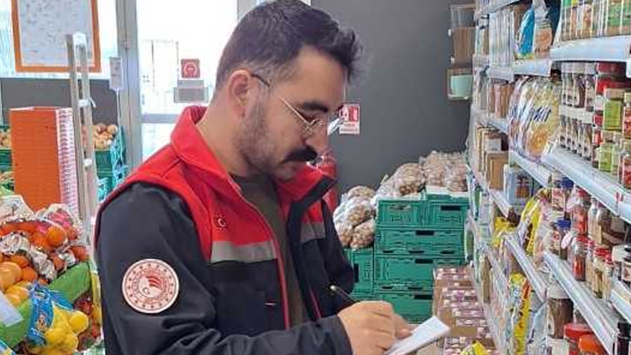 Çeltik'te TÜFİS kapsamında marketlerde fiyat denetimi