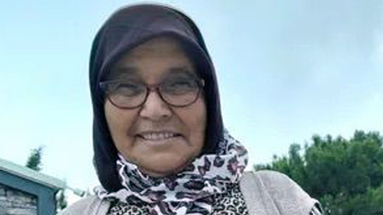 Teravihe giderken kamyonet çarpması sonucu hayatını kaybetti