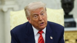 Trump: Tarifelere ek olarak yüzde 10'luk küresel bir tarife daha uygulanacak