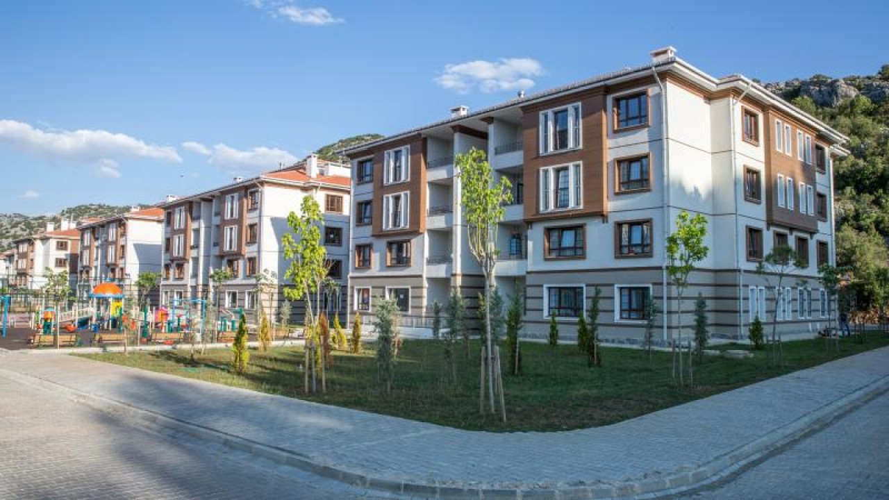 500 bin sosyal konut projesinde kura heyecanı sürüyor