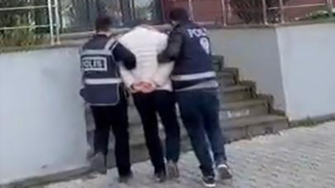 İftar çadırında belediye görevlisini bıçaklayan şüpheli yakalandı