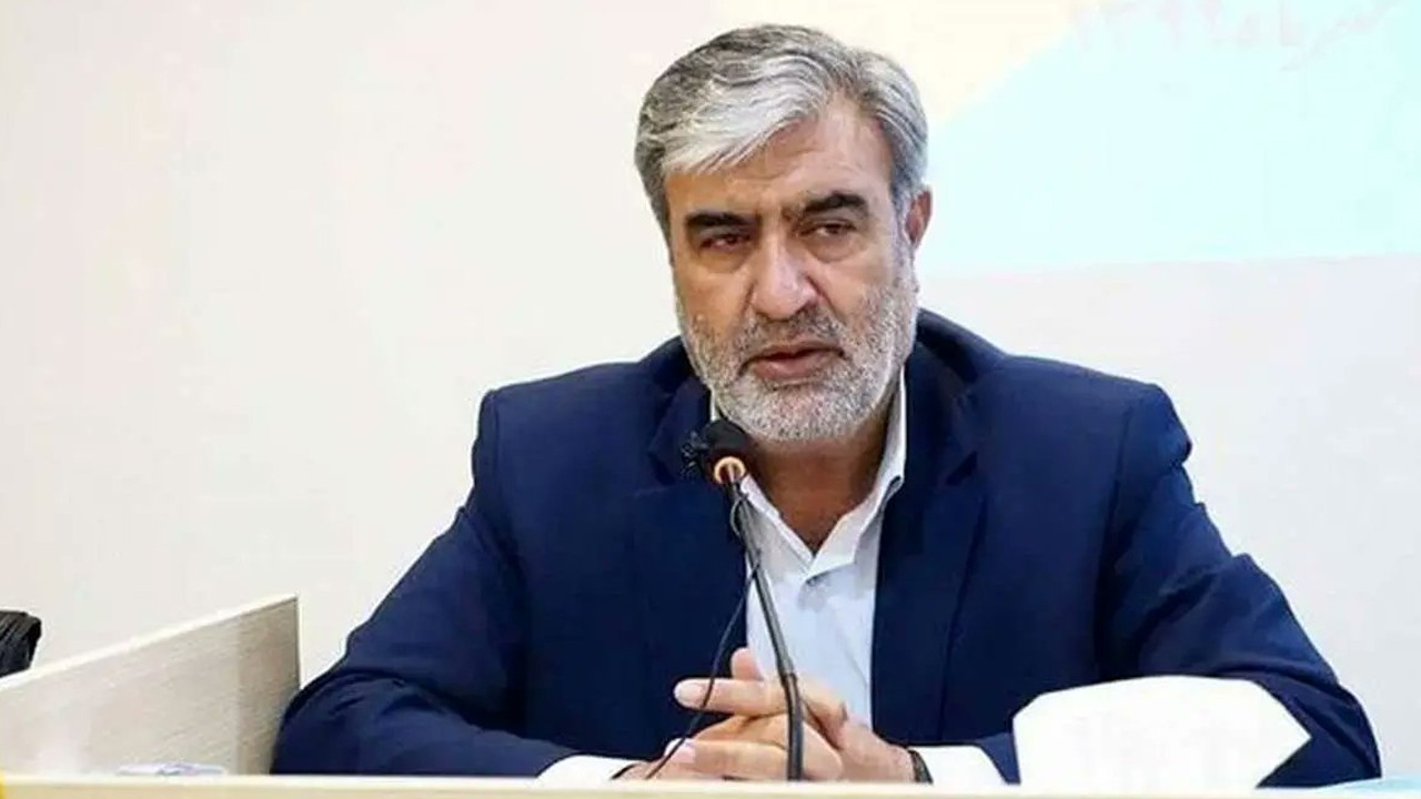 İran Meclisi Ulusal Güvenlik Konseyi Başkanı Azizi, İsrail'e misilleme yapacaklarını söyledi