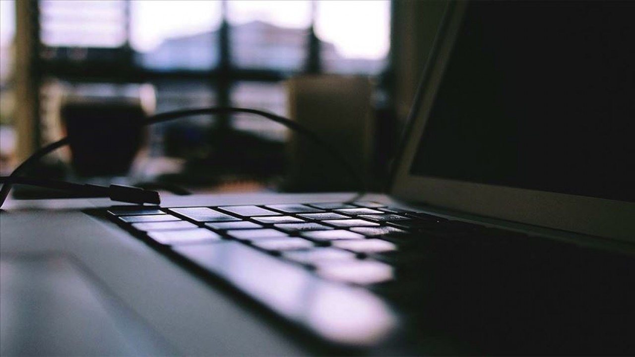 İran’da internet kesintileri sıklaşırken İsrail basını İran'a siber saldırı yapıldığını bildirdi