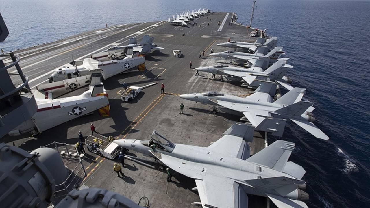 CENTCOM, İran'ın ABD uçak gemisini vurduğu iddiasını yalanladı