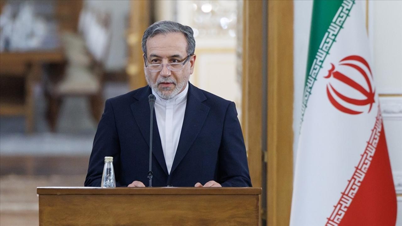 İran Dışişleri Bakanı: Kendimizi savunuyoruz ve kendimizi savunmak için her türlü meşru hakkımız var
