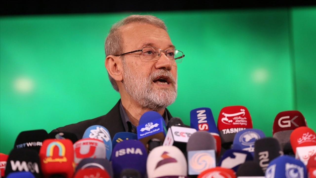 İran Ulusal Güvenlik Yüksek Konseyi Genel Sekreteri Laricani: "İran'ı parçalamak isteyenlere müsamaha gösterilmeyecek"