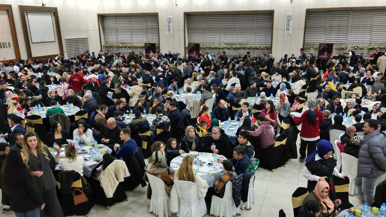 TÜGİKKONYAGİAD iftarında birlik ve beraberlik rüzgârı