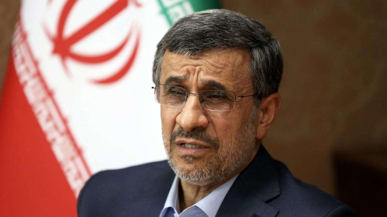 Ahmedinejad'ın hayatta olduğu iddia edildi