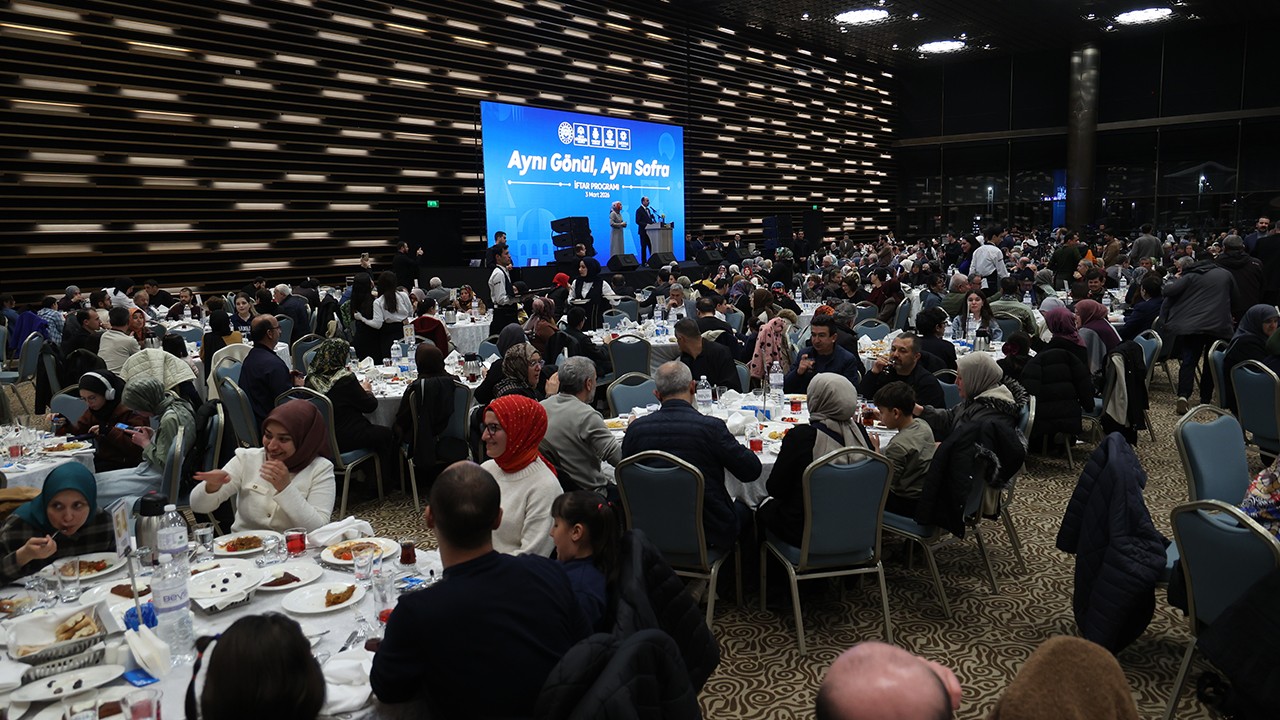 Konya’daki özel gereksinimli bireyler ve aileleri iftar programında bir araya geldi